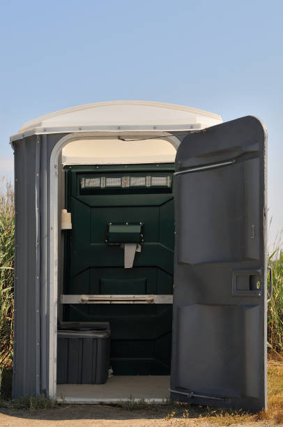 Best Luxury portable toilet rental  in Linden, AL